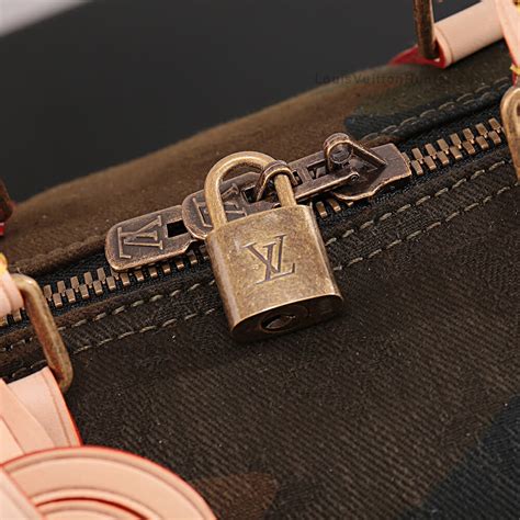 supreme lv keepall replica